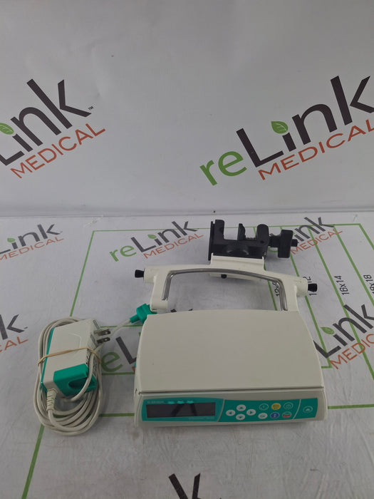 B. Braun Infusomat Space w/Pole Clamp & AC Adapter Infusion Pump