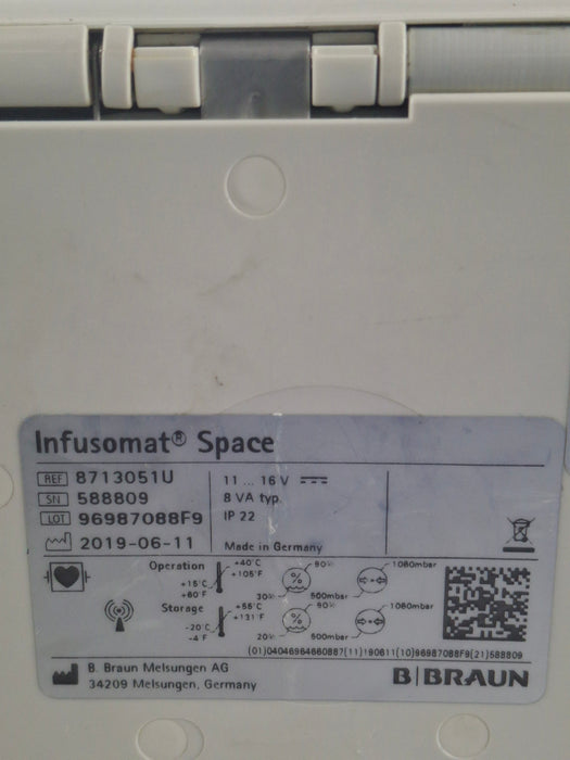 B. Braun Infusomat Space w/Pole Clamp & AC Adapter Infusion Pump