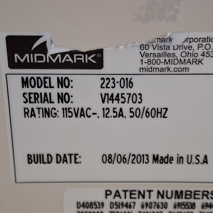 Midmark 223 Hi-Lo Power Barrier Free Procedure Exam Table