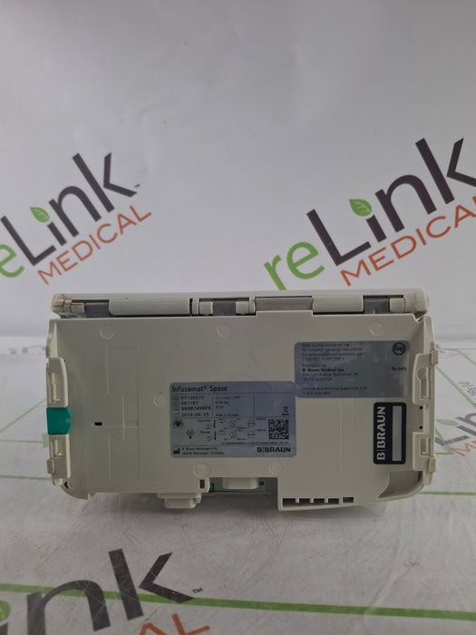 B. Braun Infusomat Space w/Pole Clamp & AC Adapter Infusion Pump