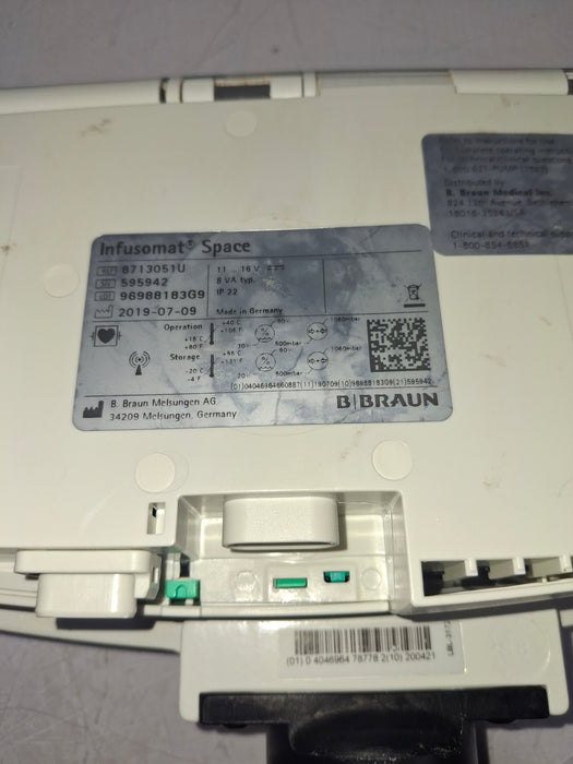 B. Braun Infusomat Space w/Pole Clamp & AC Adapter Infusion Pump