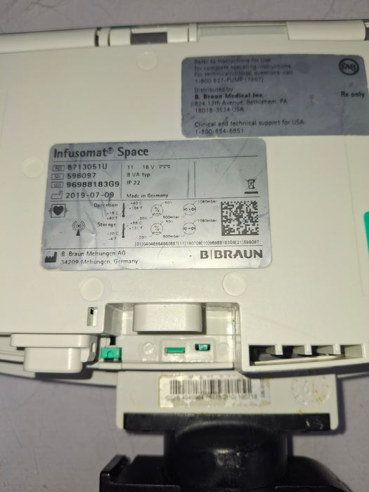 B. Braun Infusomat Space w/Pole Clamp & AC Adapter Infusion Pump