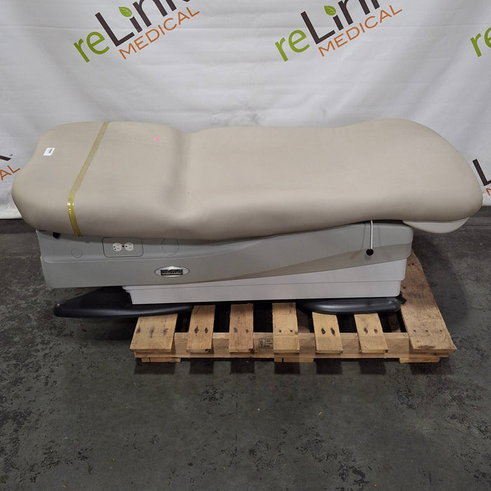 Midmark Midmark 626 Barrier-Free Power Exam Table Exam Chairs / Tables reLink Online