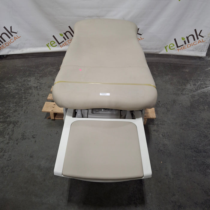 Midmark Midmark 626 Barrier-Free Power Exam Table Exam Chairs / Tables reLink Online