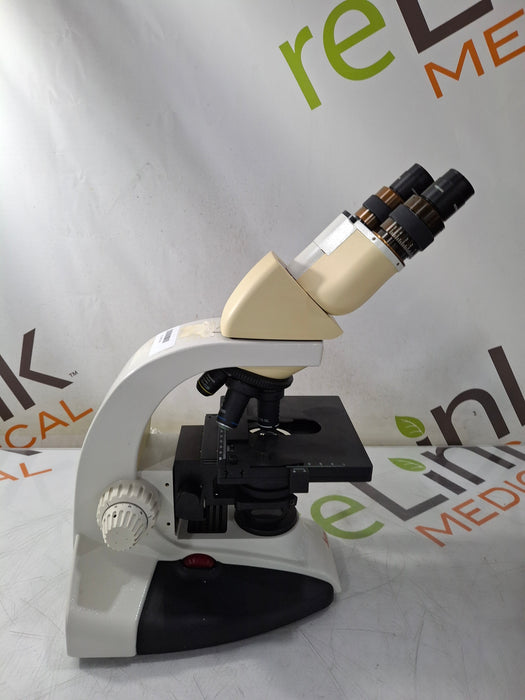 Leica DME Binocular Microscope