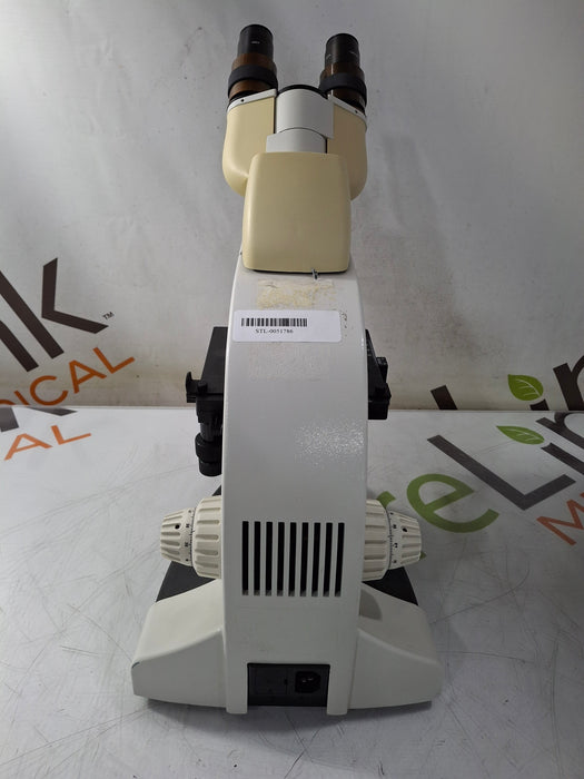 Leica DME Binocular Microscope