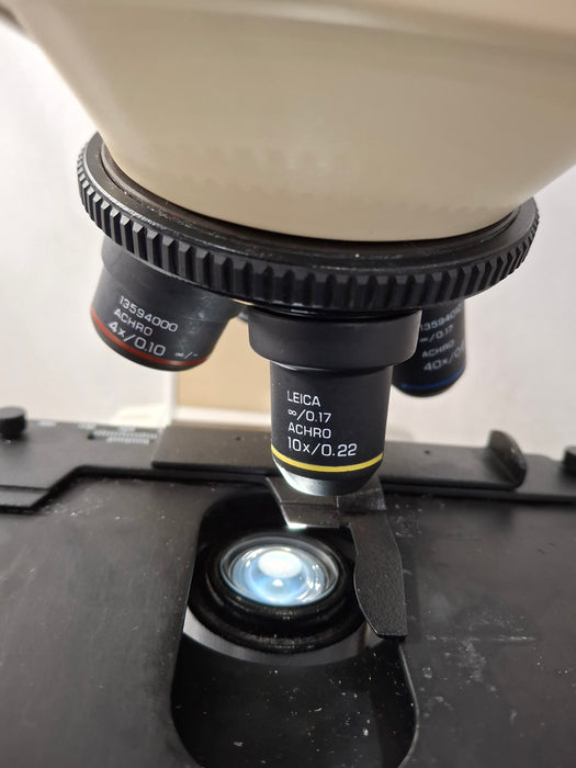 Leica DME Binocular Microscope