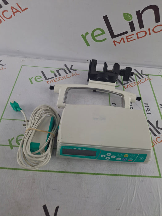 B. Braun Infusomat Space w/Pole Clamp & AC Adapter Infusion Pump