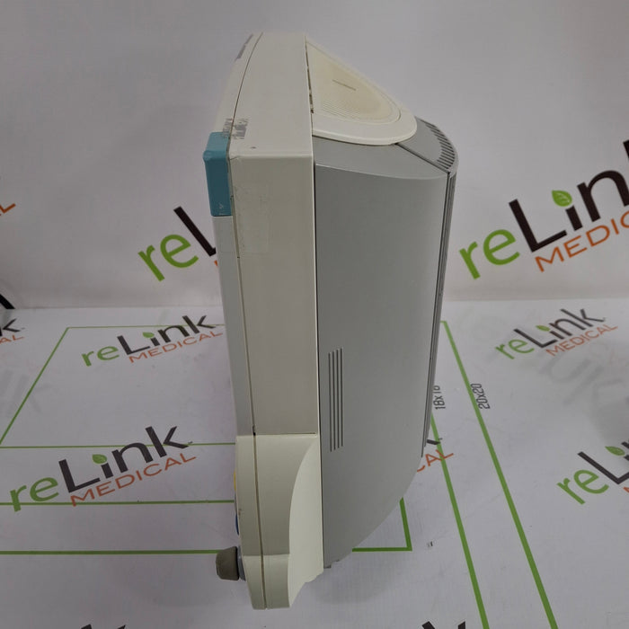 Philips IntelliVue MP70 Patient Monitor