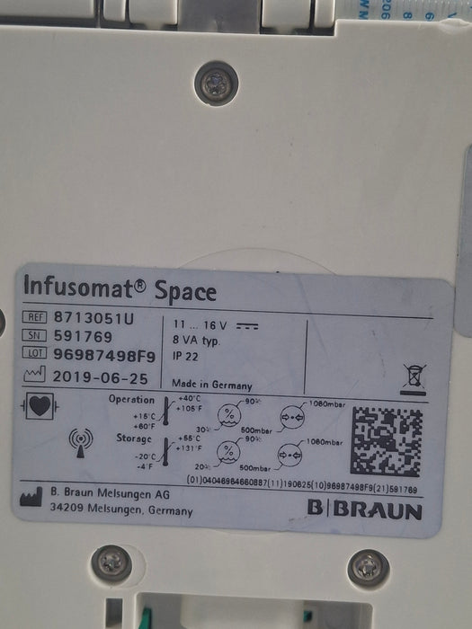 B. Braun Infusomat Space w/Pole Clamp & AC Adapter Infusion Pump