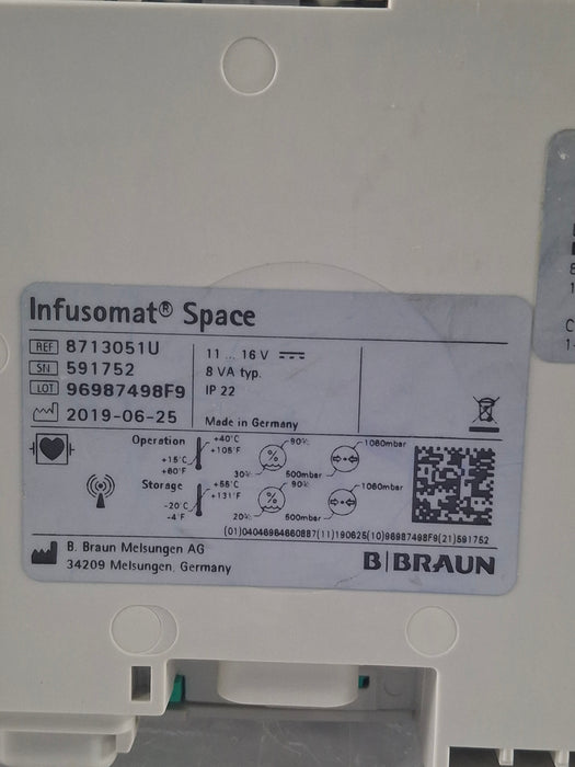 B. Braun Infusomat Space w/Pole Clamp & AC Adapter Infusion Pump