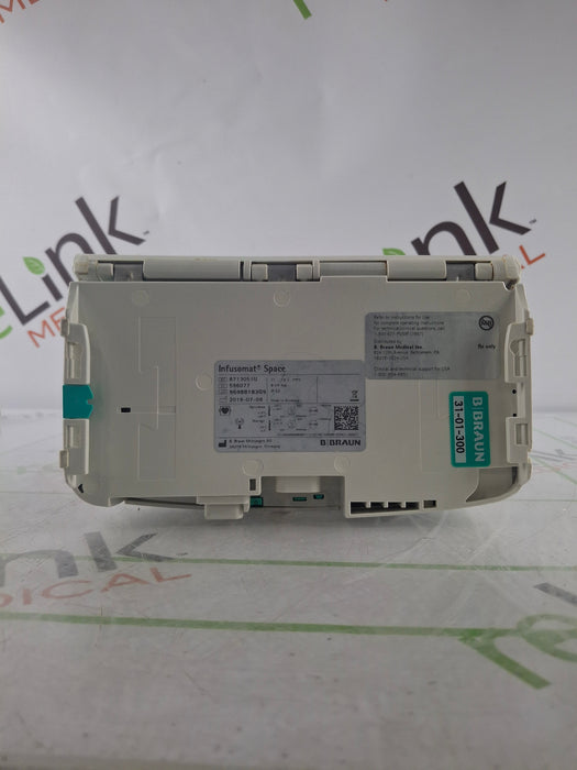 B. Braun Infusomat Space w/Pole Clamp & AC Adapter Infusion Pump