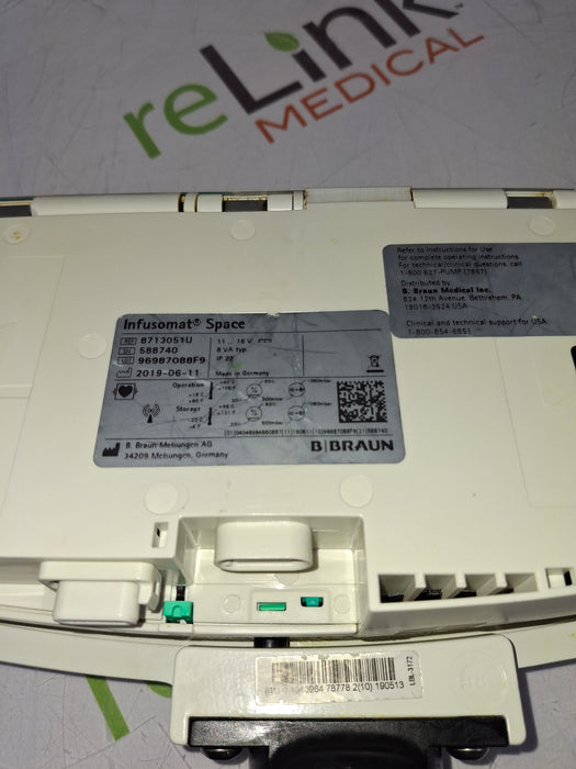B. Braun Infusomat Space w/Pole Clamp & AC Adapter Infusion Pump
