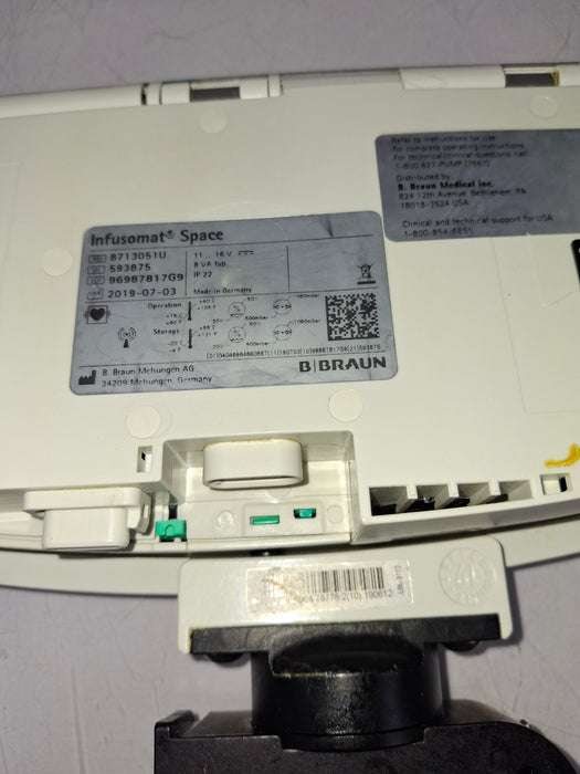 B. Braun Infusomat Space w/Pole Clamp & AC Adapter Infusion Pump