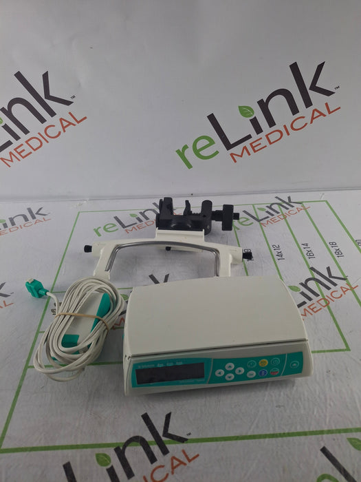 B. Braun Infusomat Space w/Pole Clamp & AC Adapter Infusion Pump