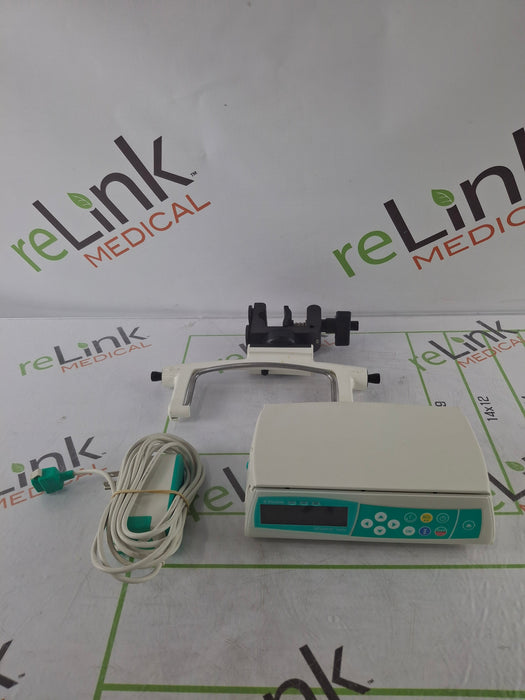 B. Braun B. Braun Infusomat Space w/Pole Clamp & AC Adapter Infusion Pump Infusion Pump reLink Online