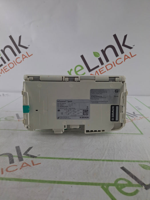 B. Braun Infusomat Space w/Pole Clamp & AC Adapter Infusion Pump