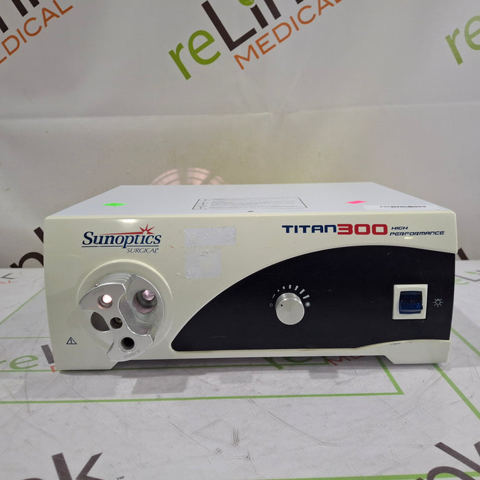 Sunoptic Technologies Titan 300HP Light Source
