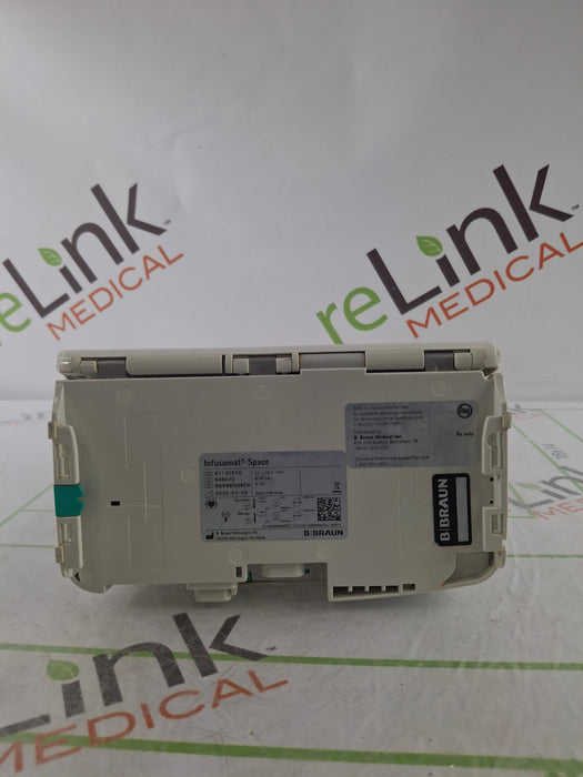 B. Braun Infusomat Space w/Pole Clamp & AC Adapter Infusion Pump