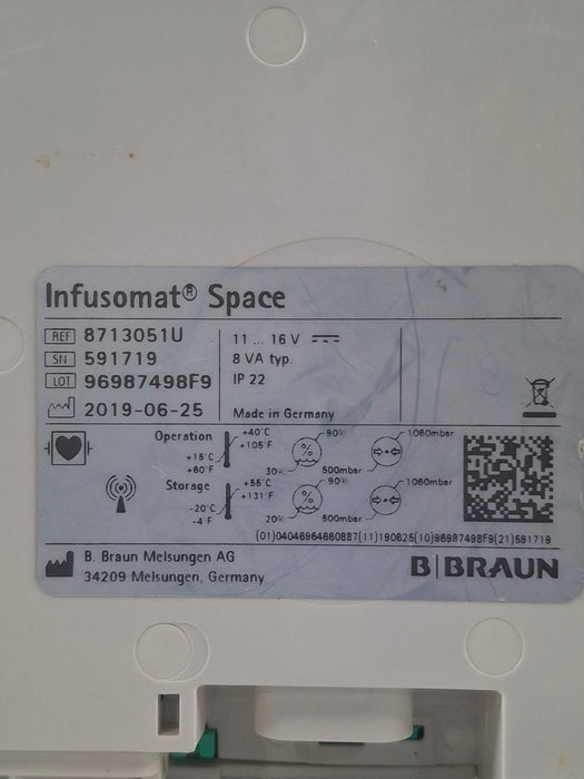 B. Braun Infusomat Space w/Pole Clamp & AC Adapter Infusion Pump