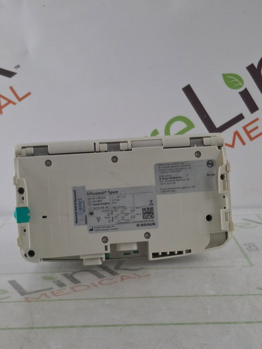 B. Braun Infusomat Space w/Pole Clamp & AC Adapter Infusion Pump