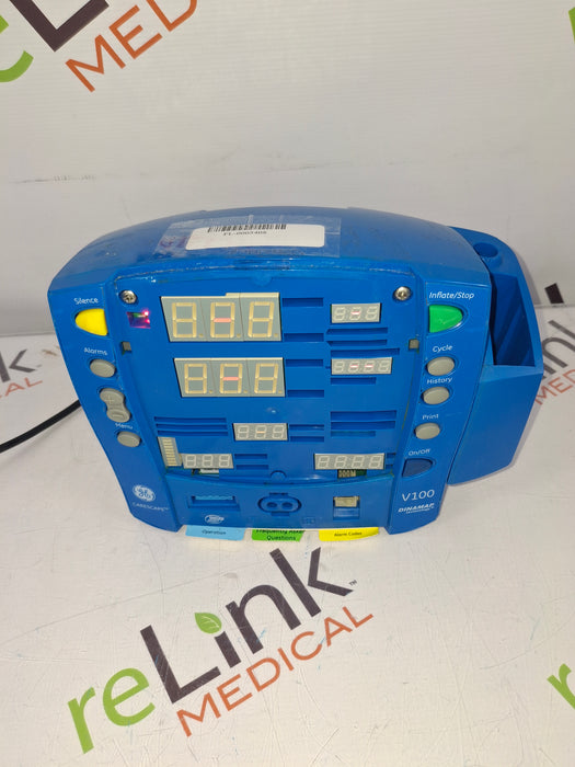 GE Healthcare Dinamap V100 - NIBP, SpO2, Temp Vital Signs Monitor