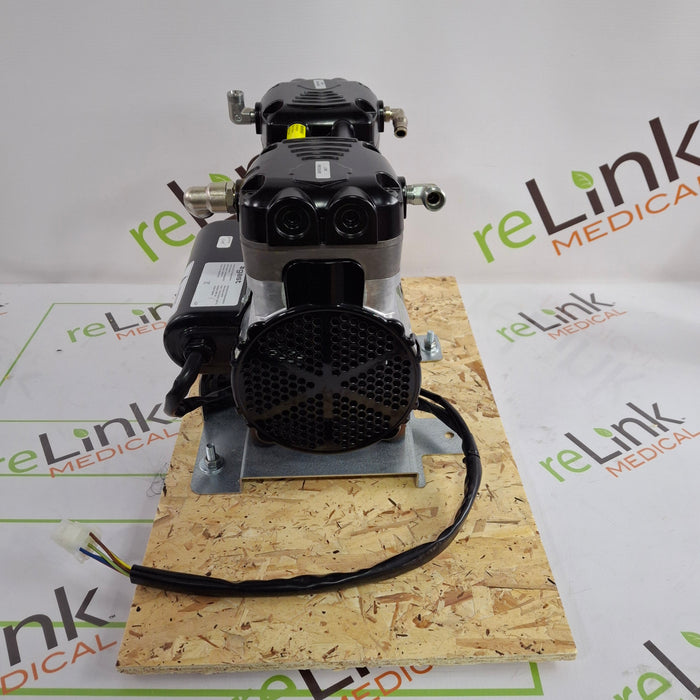 Jun-Air GAST 106R Air Compressor