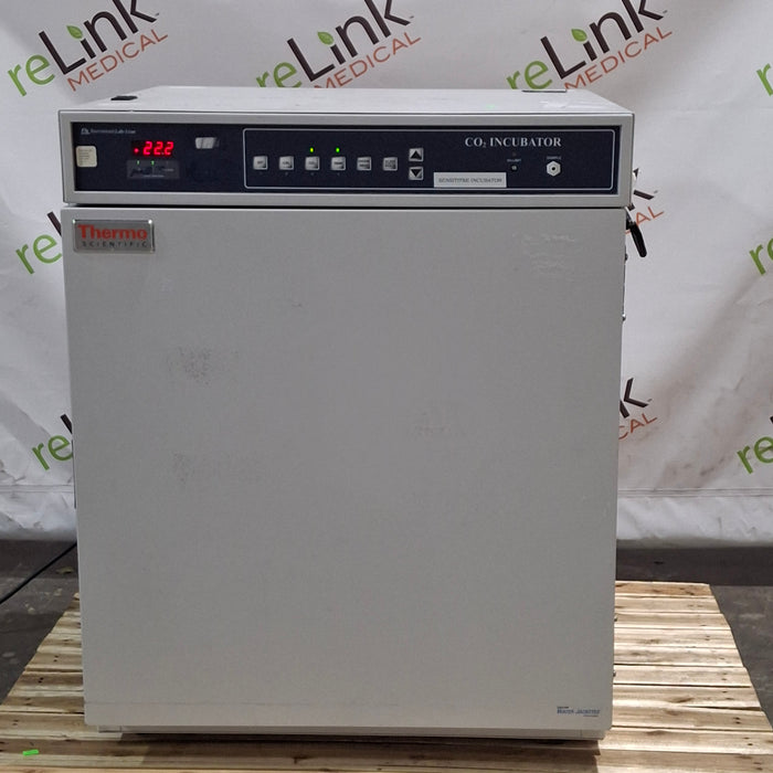 Lab-Line Barnstead 460 CO2 Incubator