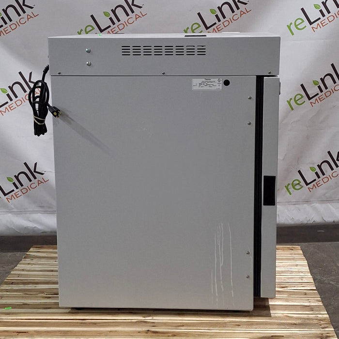 Lab-Line Barnstead 460 CO2 Incubator