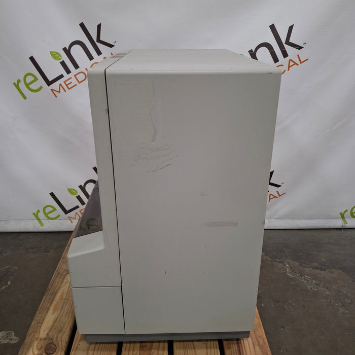 Applied Biosystems Hitachi 3130xl Genetic Analyzer