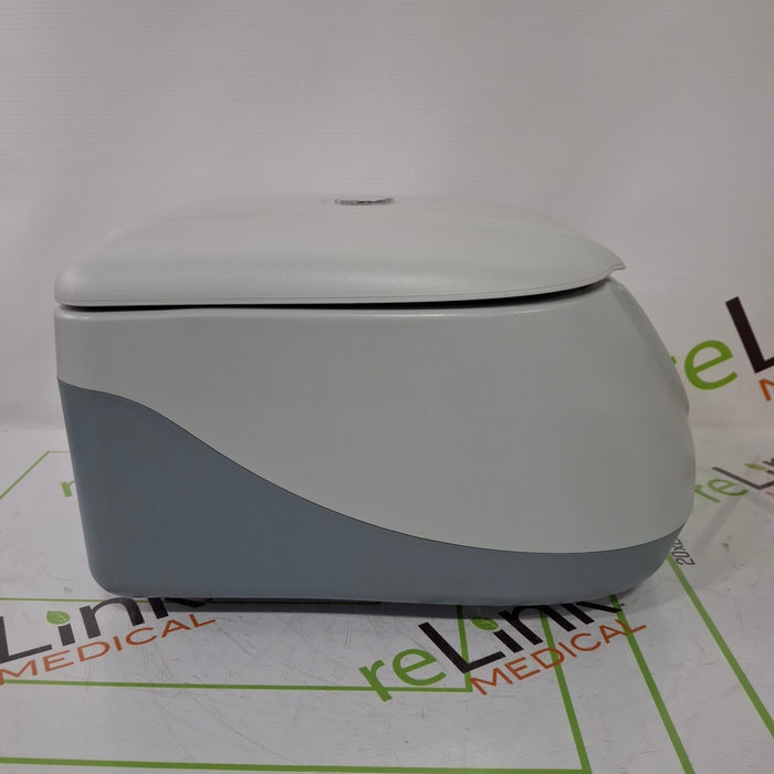 Benchmark Scientific LC-8 Centrifuge
