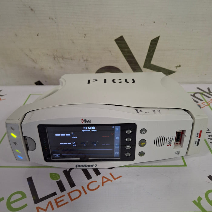 Masimo Radical 7 Pulse Oximeter w/ Base