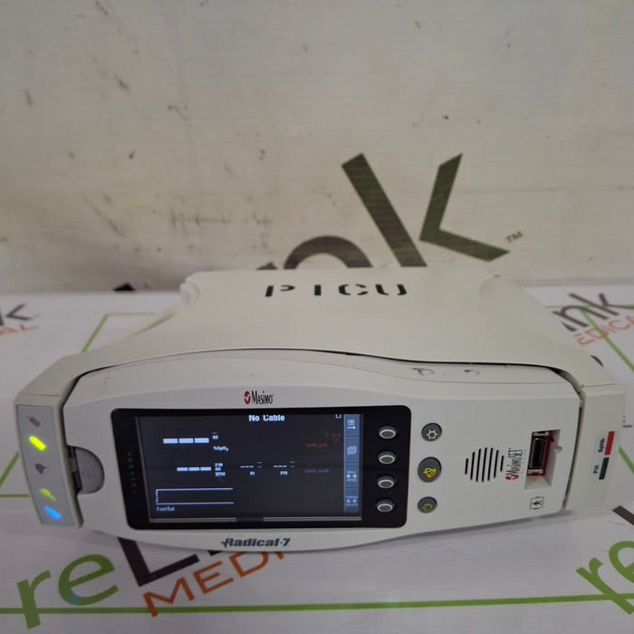 Masimo Radical 7 Pulse Oximeter w/ Base