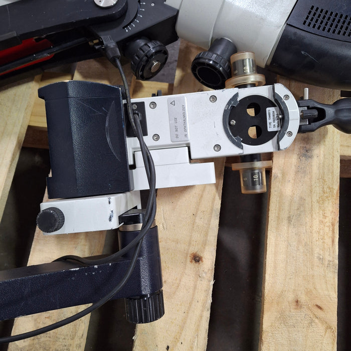 Leica M400-E Surgical Microscope