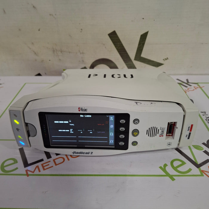 Masimo Radical 7 Pulse Oximeter w/ Base