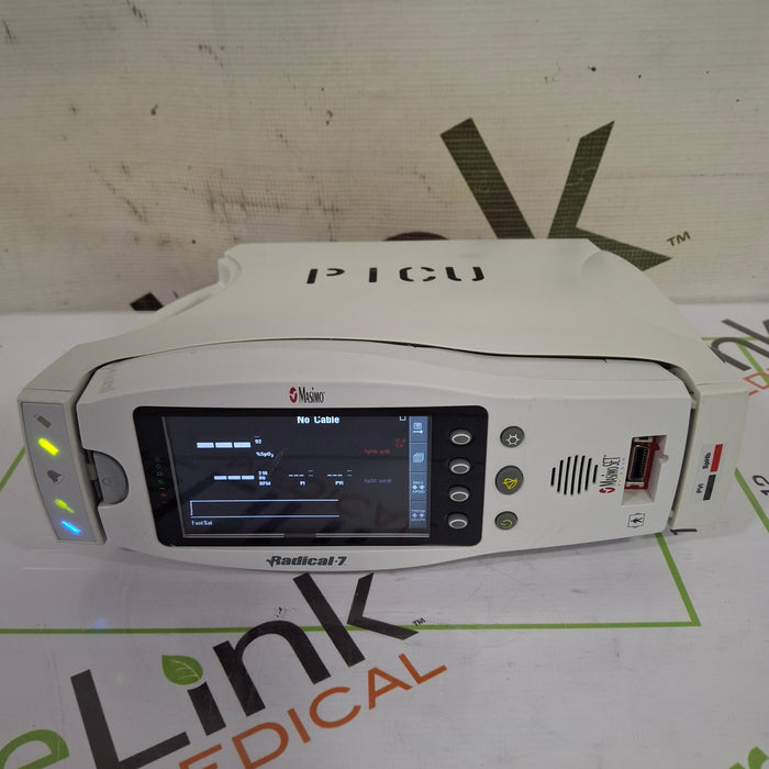 Masimo Radical 7 Pulse Oximeter w/ Base