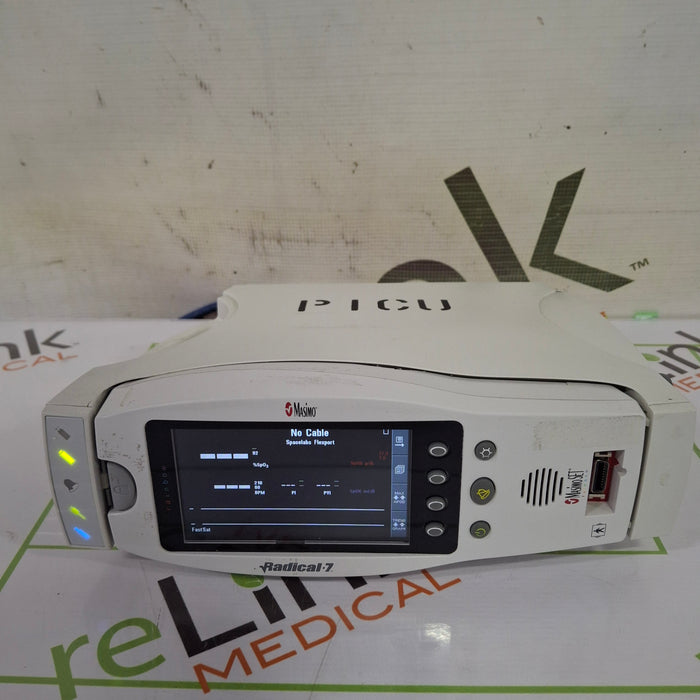 Masimo Radical 7 Pulse Oximeter w/ Base