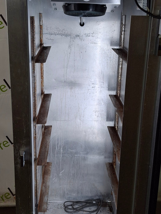 Continental  Refrigerator 1RN-GD Reach in Refrigerator