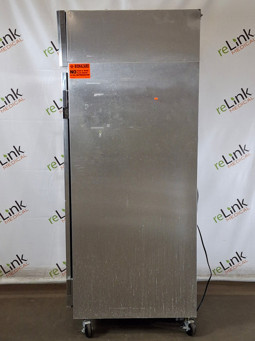 Continental  Refrigerator 1RN-GD Reach in Refrigerator