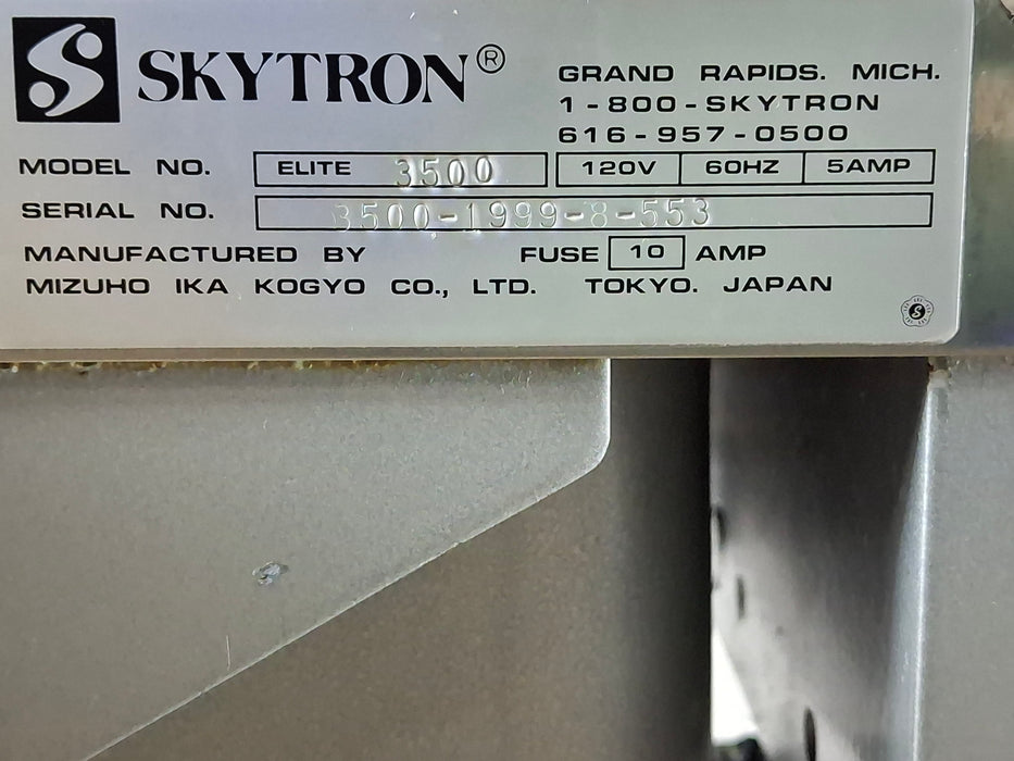 Skytron 3500 Elite Surgical Table