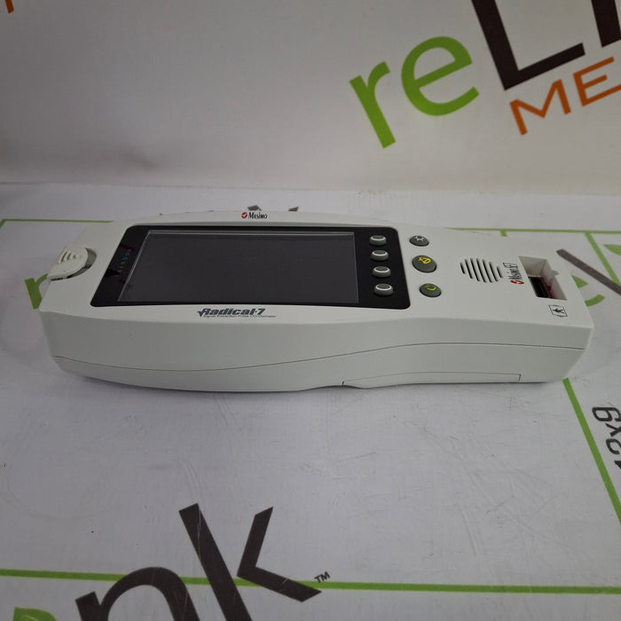 Masimo Radical 7 Pulse Oximeter w/ Base