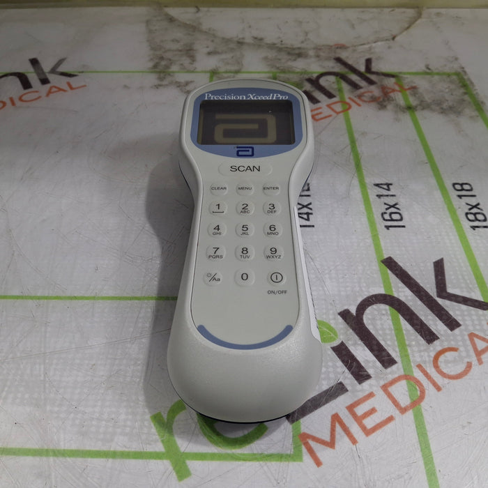Abbott Precision Xceed Pro Blood Glucose Meter
