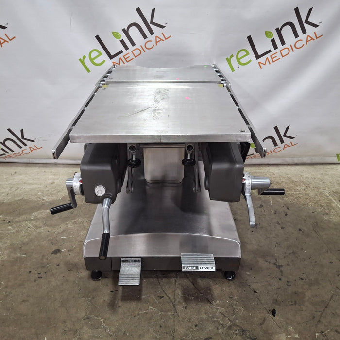 Amsco 2080 Surgical Table