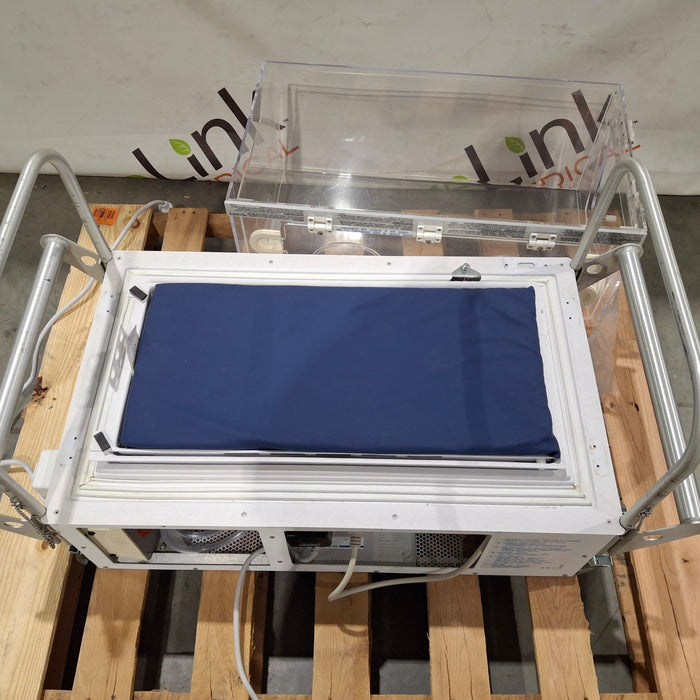 Airborne Voyager Transport Incubator