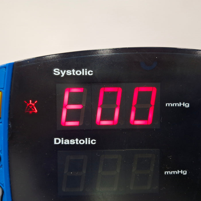 GE Healthcare Dinamap V100 - NIBP, SpO2 Vital Signs Monitor