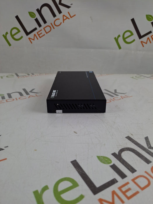 Black Box Network Services UVX-DP-TP-100M Displayport & USB 2.0 Extender