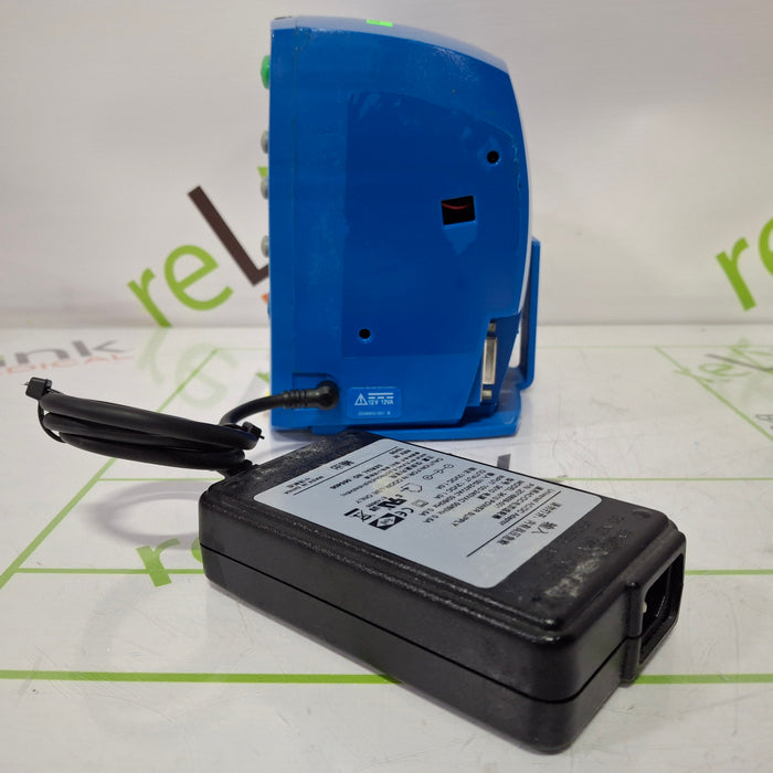 GE Healthcare Dinamap V100 - NIBP, SpO2 Vital Signs Monitor