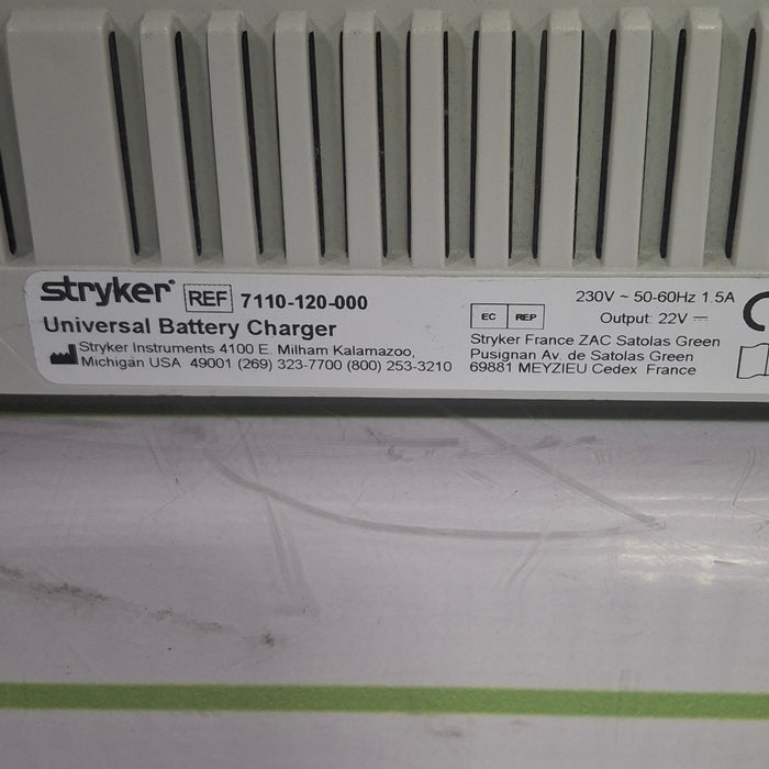 Stryker 7110-120-000 Battery Charger