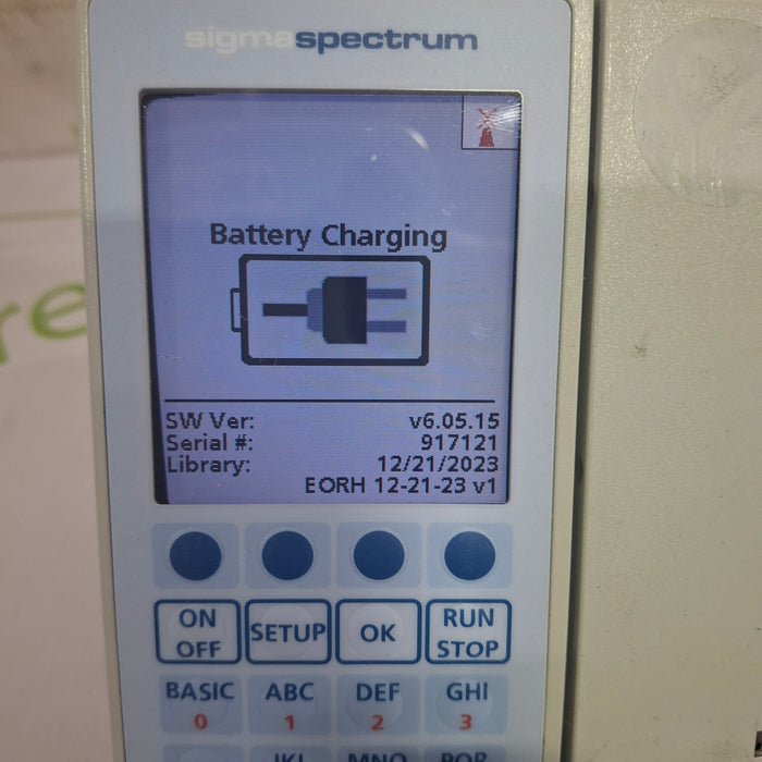 Baxter Sigma Spectrum 6.05.15 with B/G Battery Infusion Pump