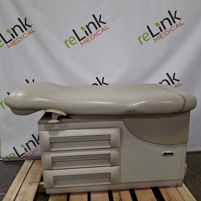 Midmark 604 Manual Examination Table